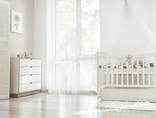 Móveis de quarto de bebê na lista de enxoval do bebê