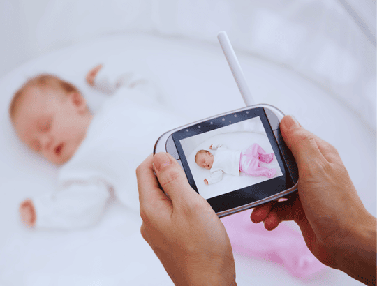 babá eletrônica monitor de vídeo na lista de enxoval do bebê