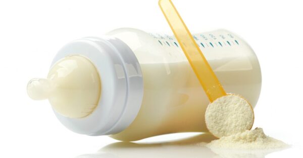 Fórmula Infantil Aptamil - shutterstock_553939654-1024x613