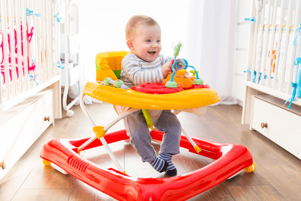 Andador Para Bebês: Vantagens E Desvantagens Do Uso | Chiquititos